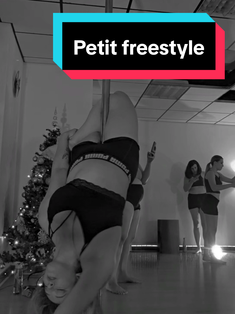 petit freestyle du jour 🥰 #pole #poledancer #danse #passion 