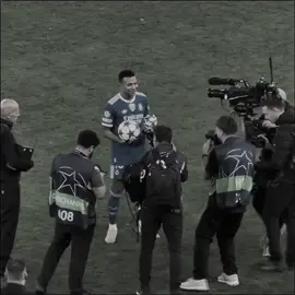 جميل هذا الـ كيليان🔥✨!#realmadrid #fyp #klyanmbappe #اكسبلور #اغاني_مسرعه💥 