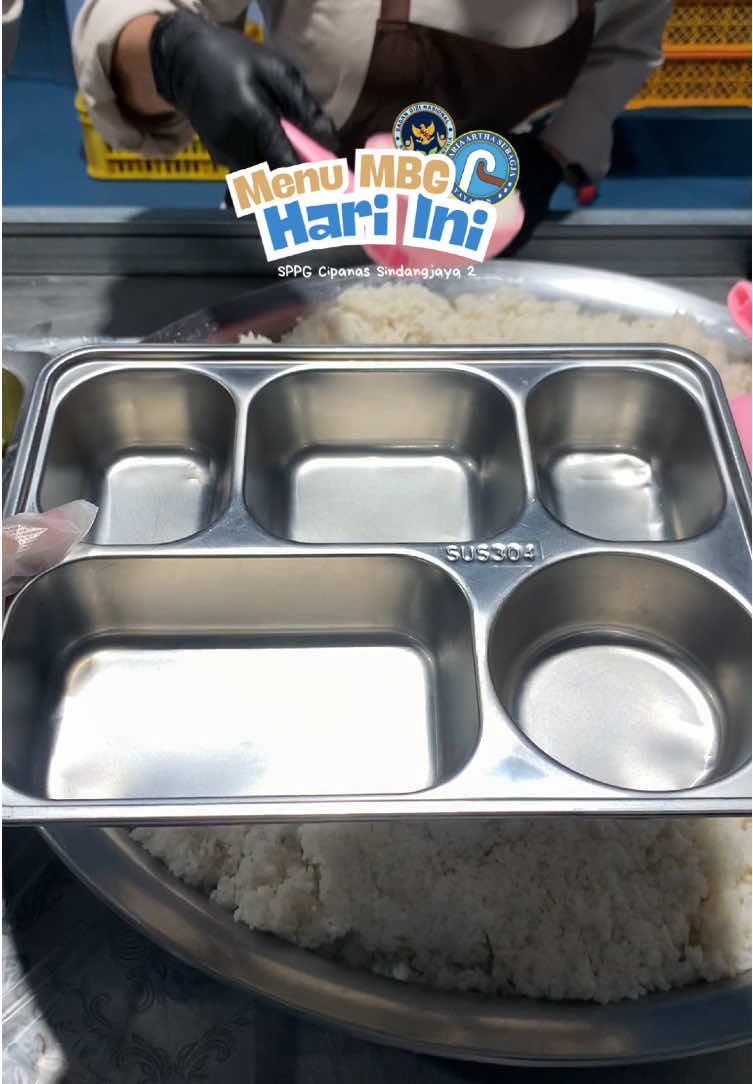 Menu MBG Hari ini | Kamis,27 Nov 2025🔥 - Nasi Gurih - Chicken Rolade - Buncis, Jagung Muda - Gulai Kacang Tolo - Buah Anggur #sppg #cipanascianjur #dcolonelresto #makanbergizigratis #fypシ゚ 