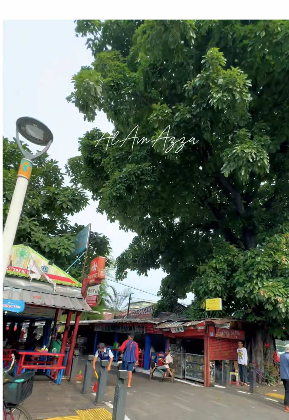 Destinasi kulineran yang wajib masuk wishlist kalo lagi explore Jakarta, banyak tempat makan viral yang sayang banget kalo gak dicicipin,  untuk rekomendasi penginapan yang aman dan nyaman booking hotel di app reddoorz lebih affordable, Wajib pake kode promo 