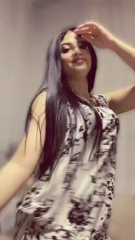 #kesfetbeniöneçıkart #keşfettiktoköneal #keşfetteyizzz #romankızı🧿💎👑💋 #yarımdünyataner