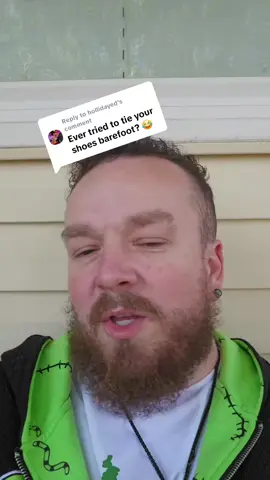 I was scared.. with a pb&j in hand and a naked wet human in front of me. #trendingpost #comedy #relatable #fypageシ #couplegoals 