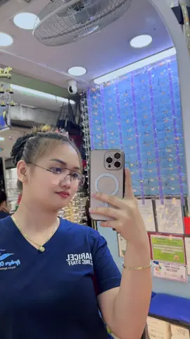 FRAMELESS FRAME 😎 Located Inside Emerald Circle Building Avenida Ground Floor Stall E-20  Visit us ARDYS OPTICAL CLINIC  Everyday Open 8:00am to 5:30pm#opticallenses #eyeglasses #ardysopticalclinic 