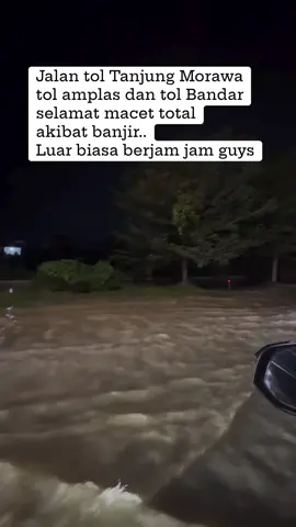 BANJIR HARI INI DI MEDAN JALAN TOL PENUH AIR #medan #banjir #tol #fyp #sibolga 
