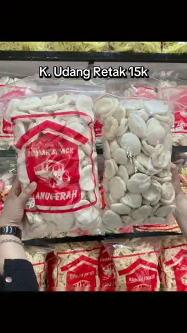 Hayooo kalian lebih suka yg mana?😝😍 #kerupuk#jualan#snackmurah#fyppppppppppppppppppppppp 