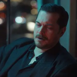 Rüyaya… #eşrefrüya #çağatayulusoy #keşfetteyizzzz #beniöneçıkart #demetozdemir 