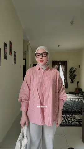 join live yuuuu ready kemeja salur gemashh 😻🫶🏻 #outfitinspo #outfitideas #fitcheck #lilyshirt 