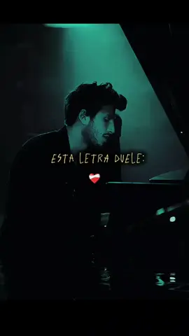 Es triste ver la noche si no estás 🥀...             Devuélveme el corazón & Sebastián Yatra @sebastianyatra #dedica #cancioncitasdeamor #letras #baladasromantica #paratiiii 