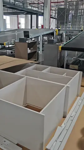 #assembly #customcabinets #kitchencabinets #wardrobe #closet #chinakitchenfactory 