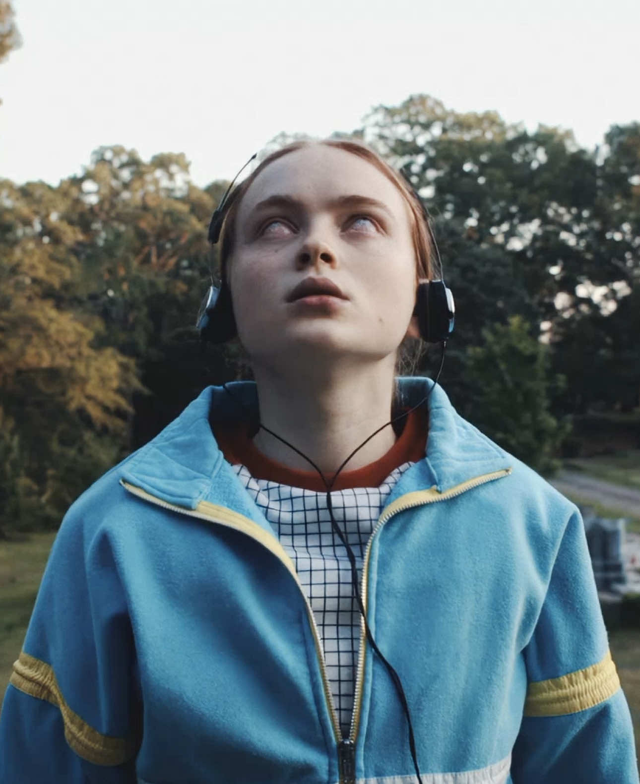 STRANGER THINGS SEASON 5 OUT NOW- payhip in bio • • #walkieescobell #strangerthingsedit #strangerthings5 #maxmayfield #eleven 