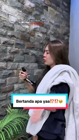 Ada apa yaaa.?