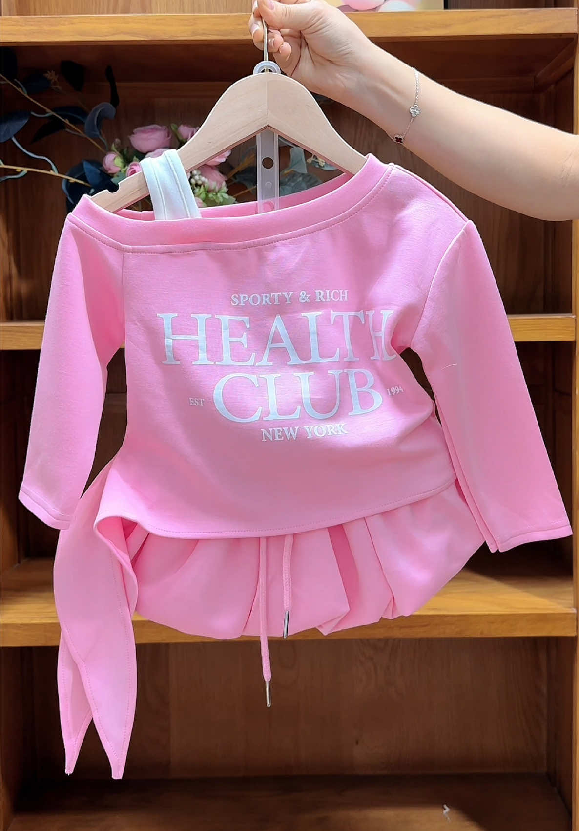 Set đồ xinh cho bé gái. #xuhuong #mebereview #setdoxinh #setchobe 