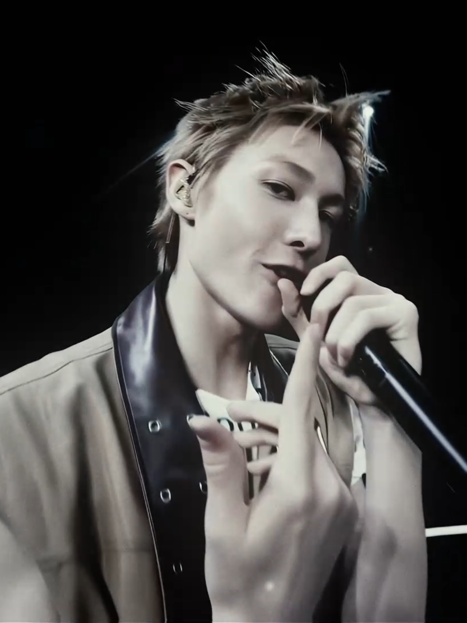 guys im chase atlantic with martin holic // cc;mine scp; 4.lmna, btssaf #cortis #cortisedit #foryoupage #aftereffects #edit #viral #viralvideo #fyp  #jamescortis #jamescortisedit #jamesedit #martinedit #martincortis #martincortisedit #keonho #keonhocortis #keonhocortisedit #seonghyeonedit #seonghyeoncortis #seonghyeoncortisedit