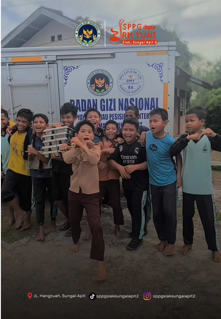 lebih baik apa adik adik? yaps… Lebih baik nunggu mbg daripada nunggi dia yg tidak pasti 😋 #programprabowo #mbg #badangizinasional #sppg #sppgsiaksungaiapit2 