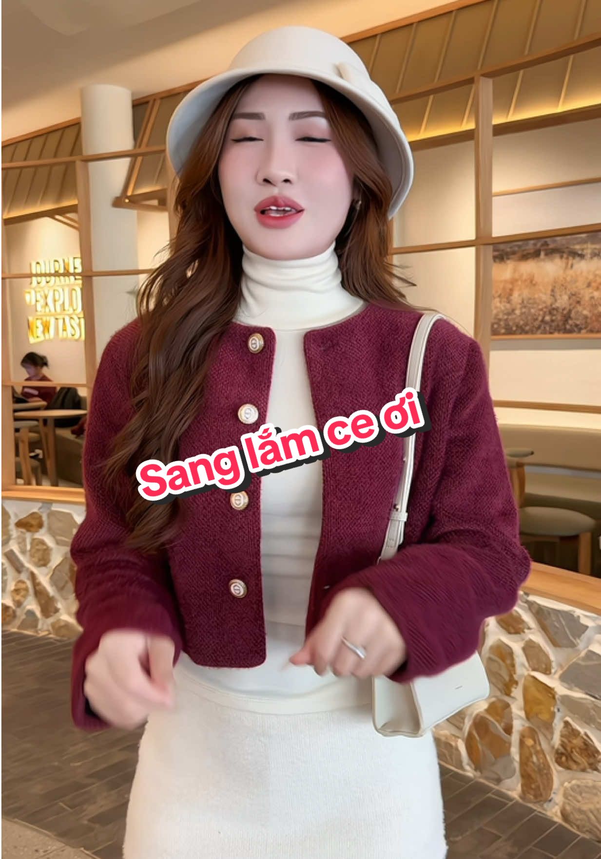 Áo khoác dạ lông thỏ vừa trẻ trung vừa sang trọng 