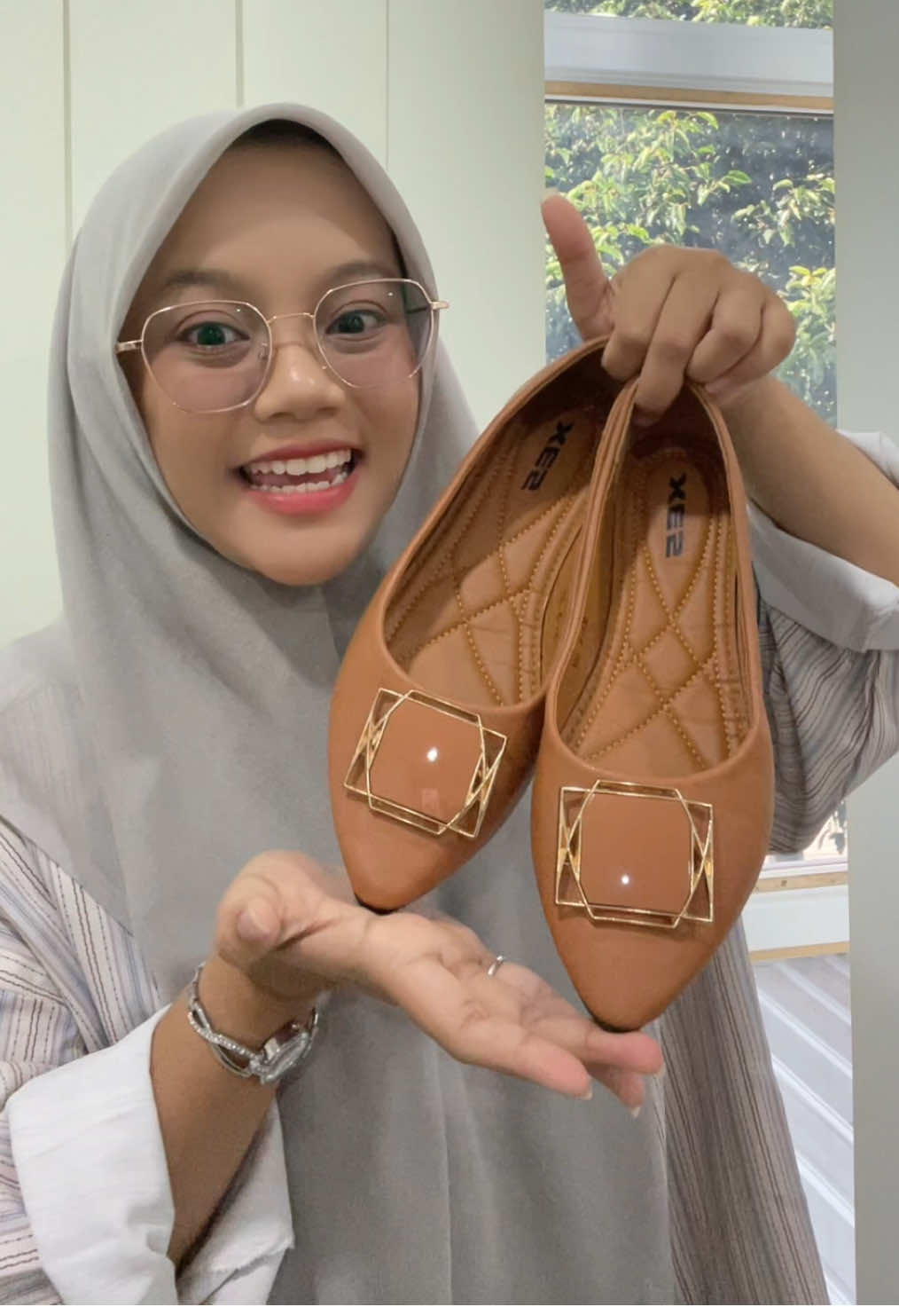 Rekomendasi sepatu Flatshoes under 100Ribuan Aja ‼️😍😚💫✨🫶🏻 #sepatuflat #flatshoes #flatshoeskerja #flatshoescantikk #flatshoeswanitamurah 