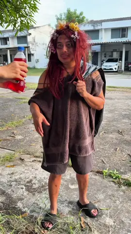 สงสารผิดคนแล้วแม่ผู้การ!! #คนไทยเป็นคนตลก 