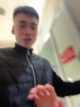 @Vmanhcuong04 idoll thì cũng phải đi khám lính thôi -)))  #xuhuong 