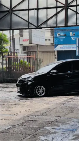 Pesona mobil bapak bapak🤏 #avanzahitam 