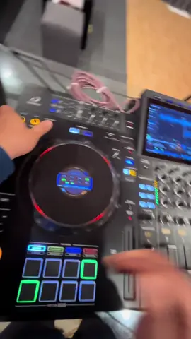 Nhóm tháng vina ngoại việt căng xung tươi 2//9//9k - Đào tạo DJ Nam Nữ - Nonstop VIP