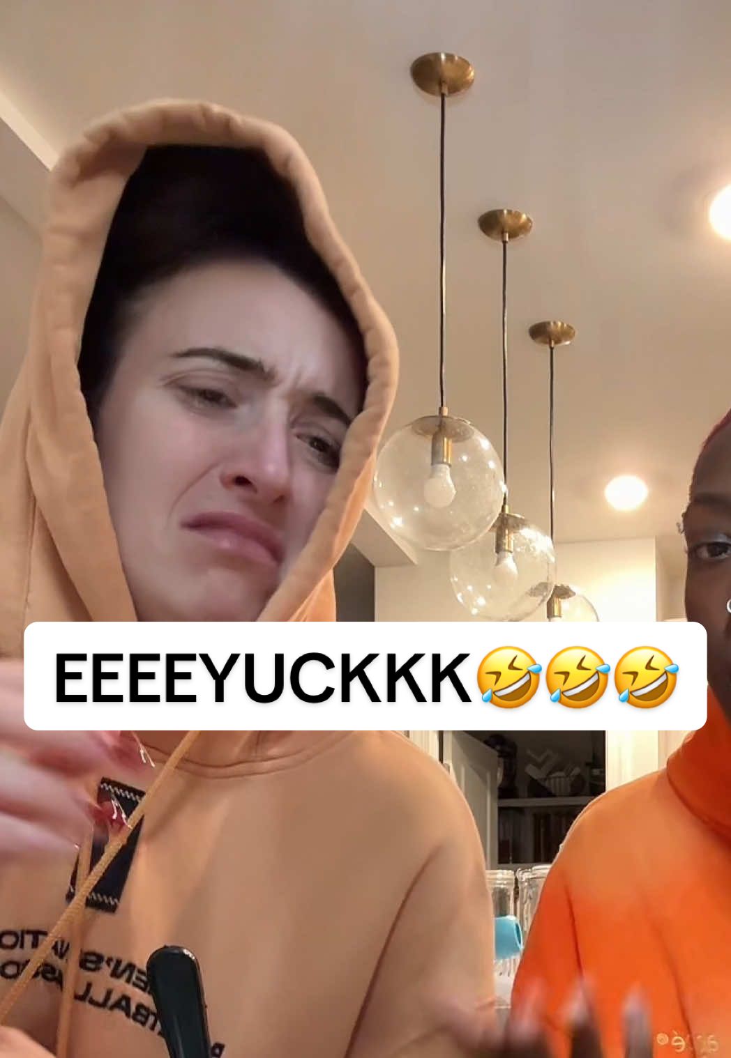 This review did not go as planned @✨Niya✨ #fyp #fypシ #review #trending #tastetest 