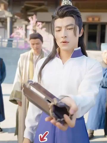 أعمال درامية قصيرة ومكثفة ومسببة للإدمان: رومانسية جديدة وغموض وانتقام كل يوم على هاتفك المحمول📲🎬