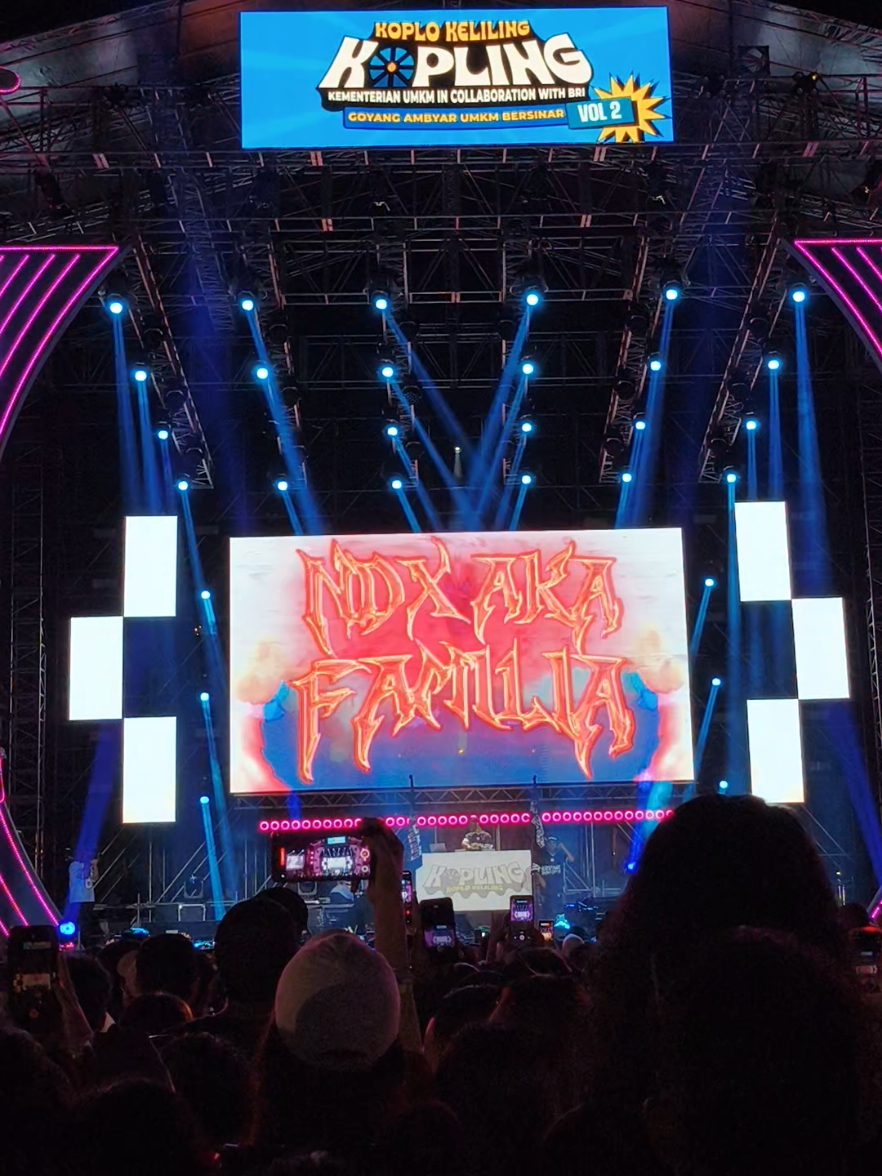 jangankan mengirim surat menitip salampun sudah tak boleh. #konser #ndxaka #djndx_aka #koplokeliling  #fyp 