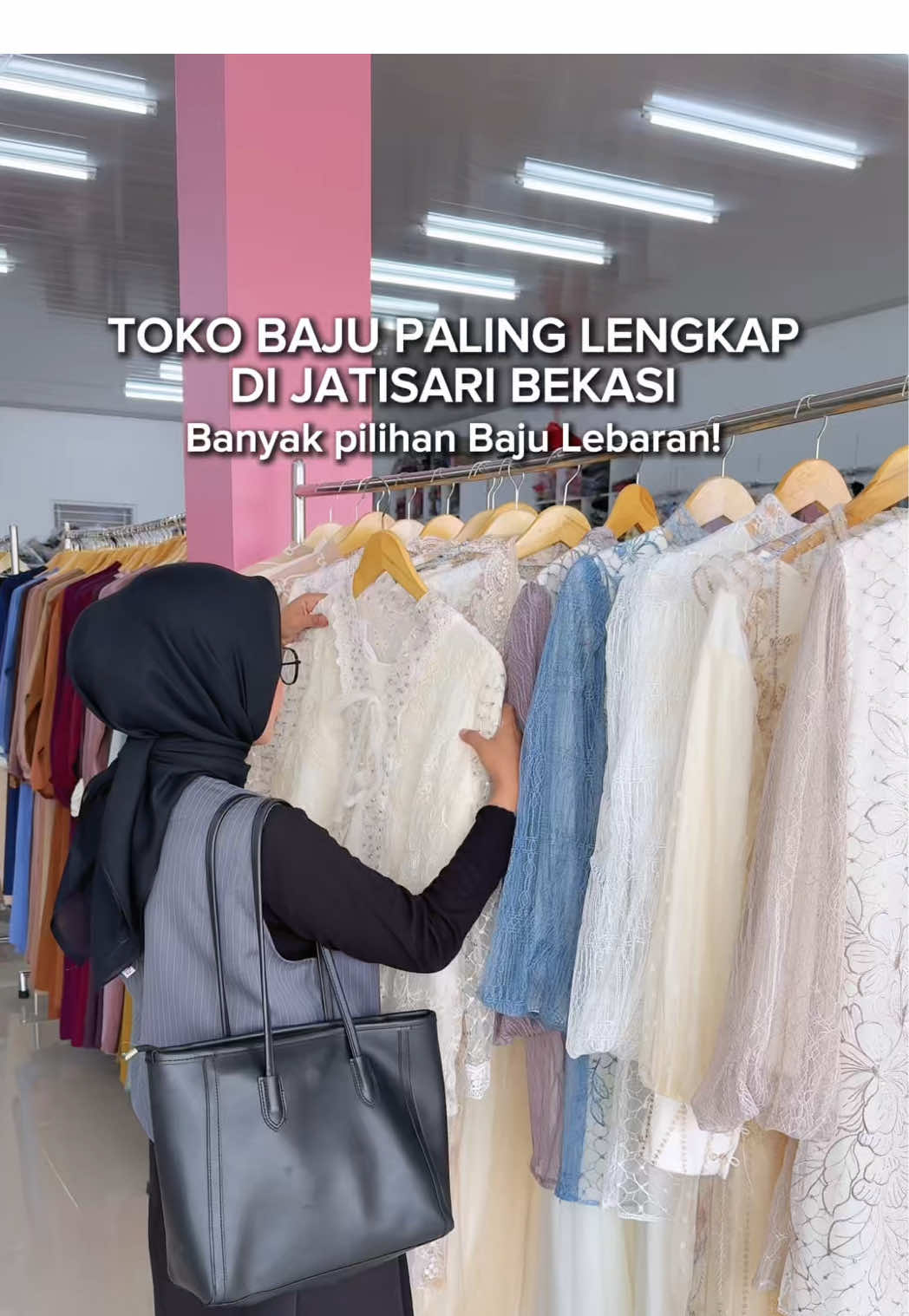 REKOMENDASI TEMPAT BELI BAJU LEBARAN LENGKAP BANYAK PILIHAN DI JATISARI, BEKASI ✨ Ada yang suka belanja di Naftha Shop ga niiii? #tiktokviral #bajulebaran #seragamlebaran #fyppppppppppppppppppppppp 