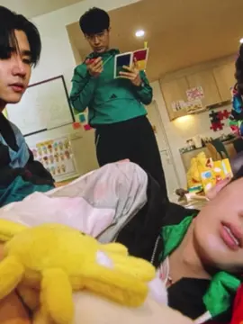 Q11 — #PerthSanta #เพิร์ธแซนต้า #PerthTanapon #Santapp #LoveYouTeacherSeries