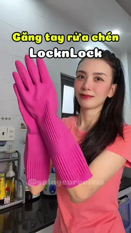 Trả lời @Mẹ Bé Nhiên Găng tay Locknlock siêu dai, không mùi nhựa dùng thích lắm mấy bà ơi 👍  #salayeureview #gangtayruachen #gangtaylocknlock #gangtayruabat #gangtaynhabep 