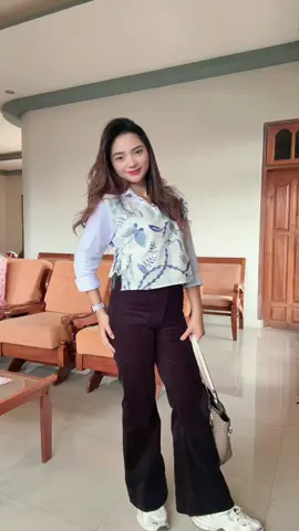 college fit check ✨