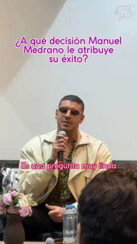 Gracias a este momento en la vida de Manuel Medrano, es que mañana podremos verlo en el Palacio de los Deportes festejando su 10 aniversario. #ManuelMedrano #PalacioDeLosDeportes #OCESA #TOMAmiusik 
