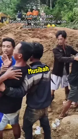 Semoga kita di lindungi dan di jauhkan dari bala..Amiin 🥹🥹 #berduka#banjir#acehviral #beranda #profil