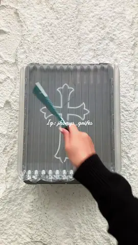 Chrome x Nike Sneaker 🥰 #mensfashion #fashiontiktok #outfitinspo #outfit #fashion 