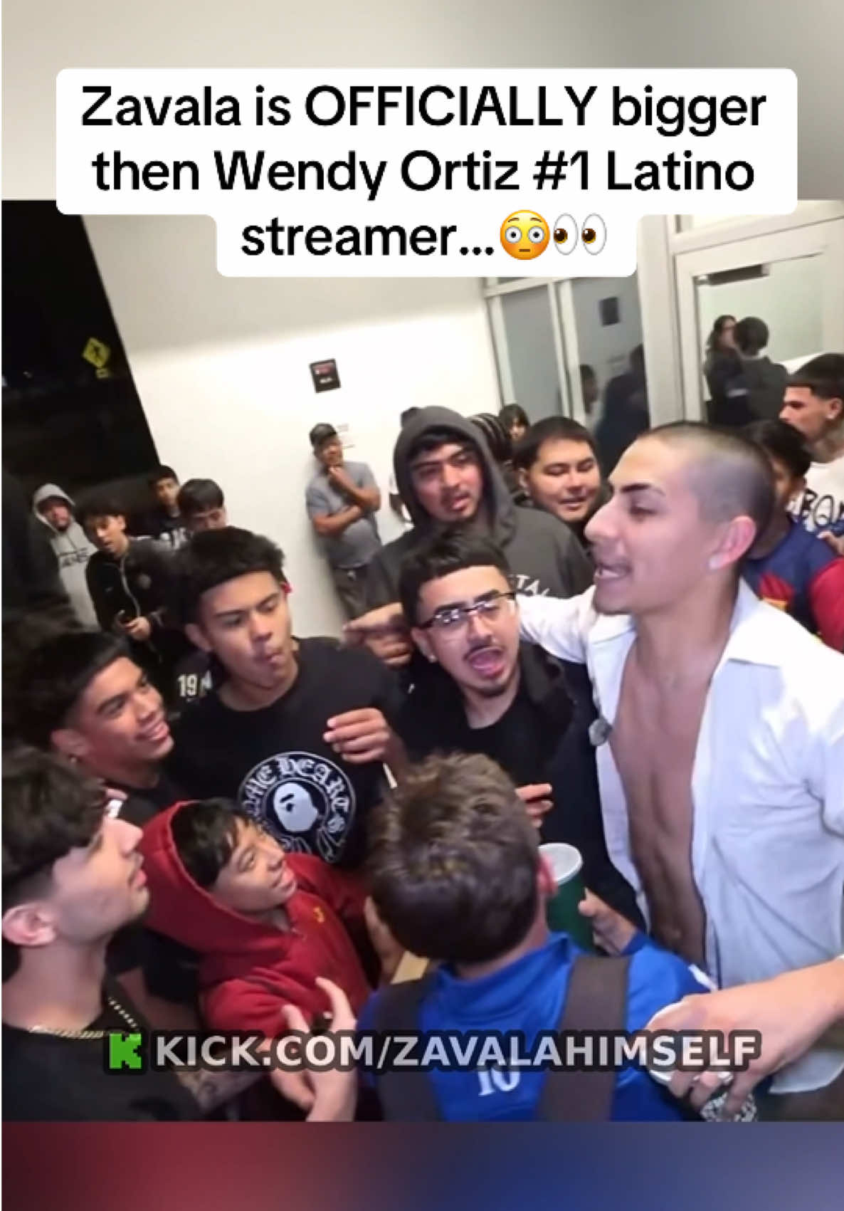 Zavala is OFFICIALLY bigger then Wendy Ortiz #1 Latino streamer…😳👀#zavalahimself #amandasolis #fyp #wendyortiz 