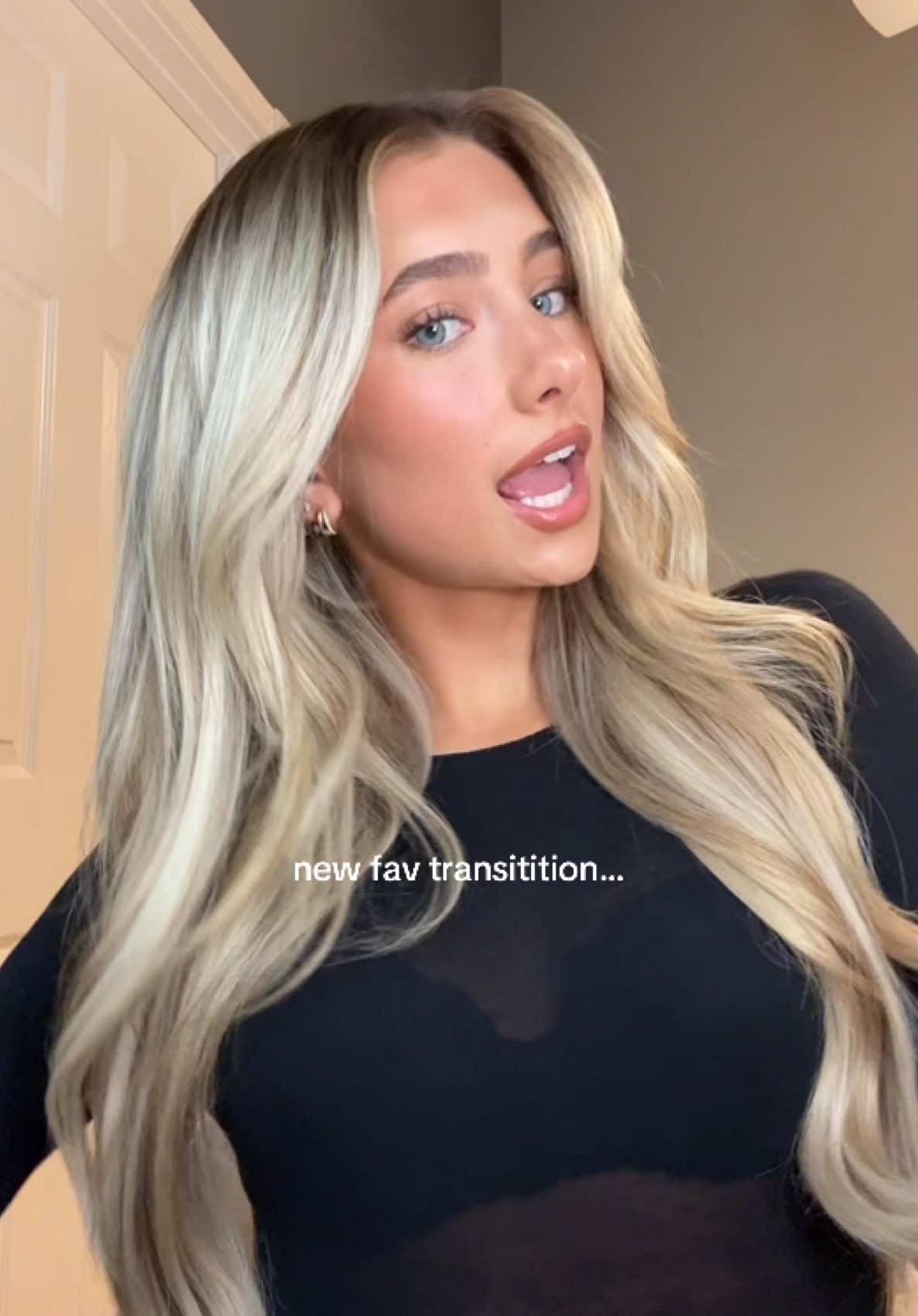 I’m loling at how insane I looked in the beginning but LOVEEE a transition #ootn #fitofthenight #transition #makeuptransition #fyp creds @Jordynmannino 