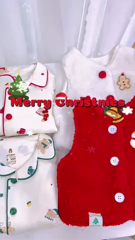 Lên outfit giáng sinh cho em bé nhà mình thôi các mom ơi 😚 #giangsinh #outfitchobe #nousbabystore #chuyennhanous 