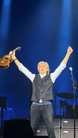 “Something” on the ukulele. Chicago, 11.25.25 #paulmccartney #thebeatles #georgeharrison #ukulelecover 