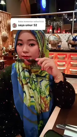 Membalas @suliss1332 Kacamata Baca Dan Jalan Viral #kacamata #kacamatabaca #kacamataplus #kacamatabacadanjalan #videoviralitiktok 
