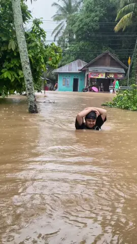 Ya Allah 🥹🙏🏻😇 #fyp #sumbar #solok #banjir 