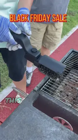 If you lover grilling you NEED this brush Trust me.#tiktokshop #tools #electricgrill #tiktokshopblackfriday #BBQ 