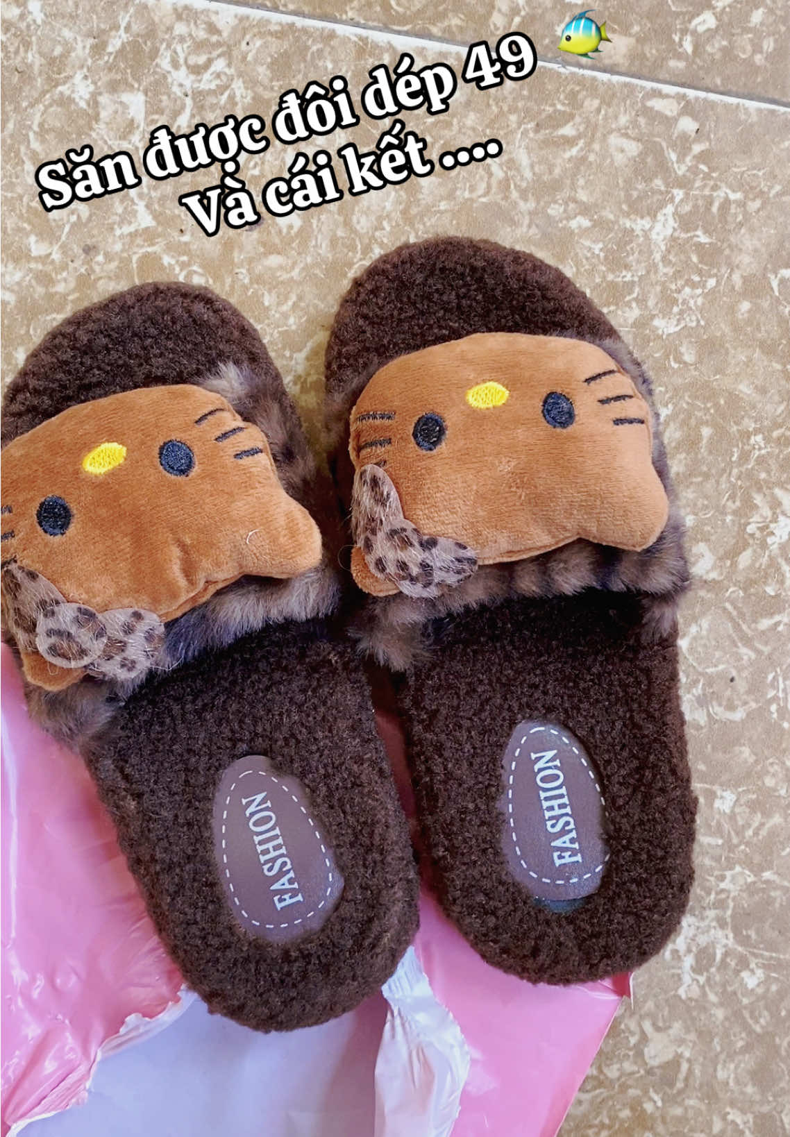 Dép lông đi siêu êm chân mà lại còn ấm