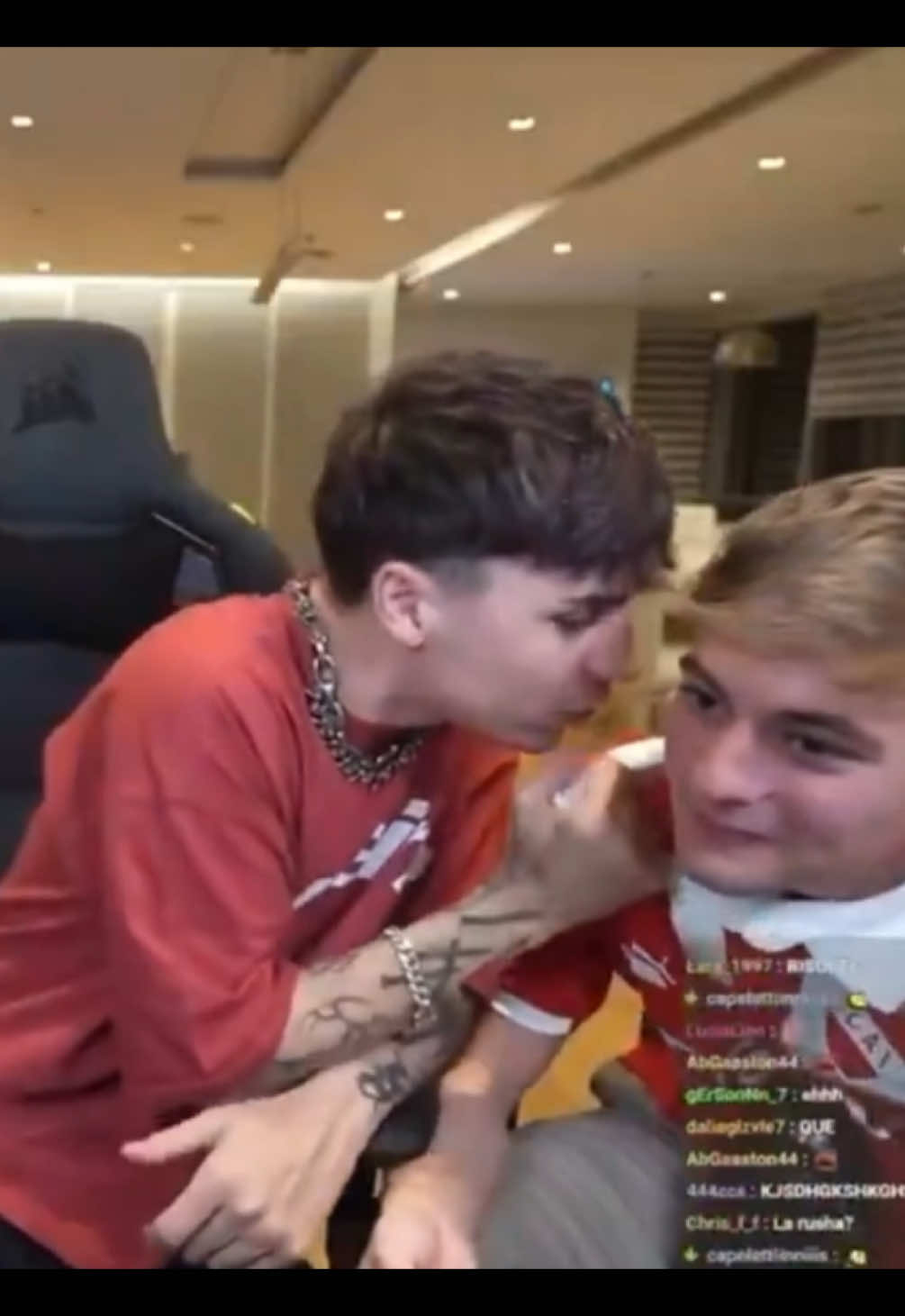 sirvieron show hoy.            #mernosketti #moski #mernuel #paratiiiiiiiiiiiiiiiiiiiiiiiiiiiiiii #MERNOSKI 