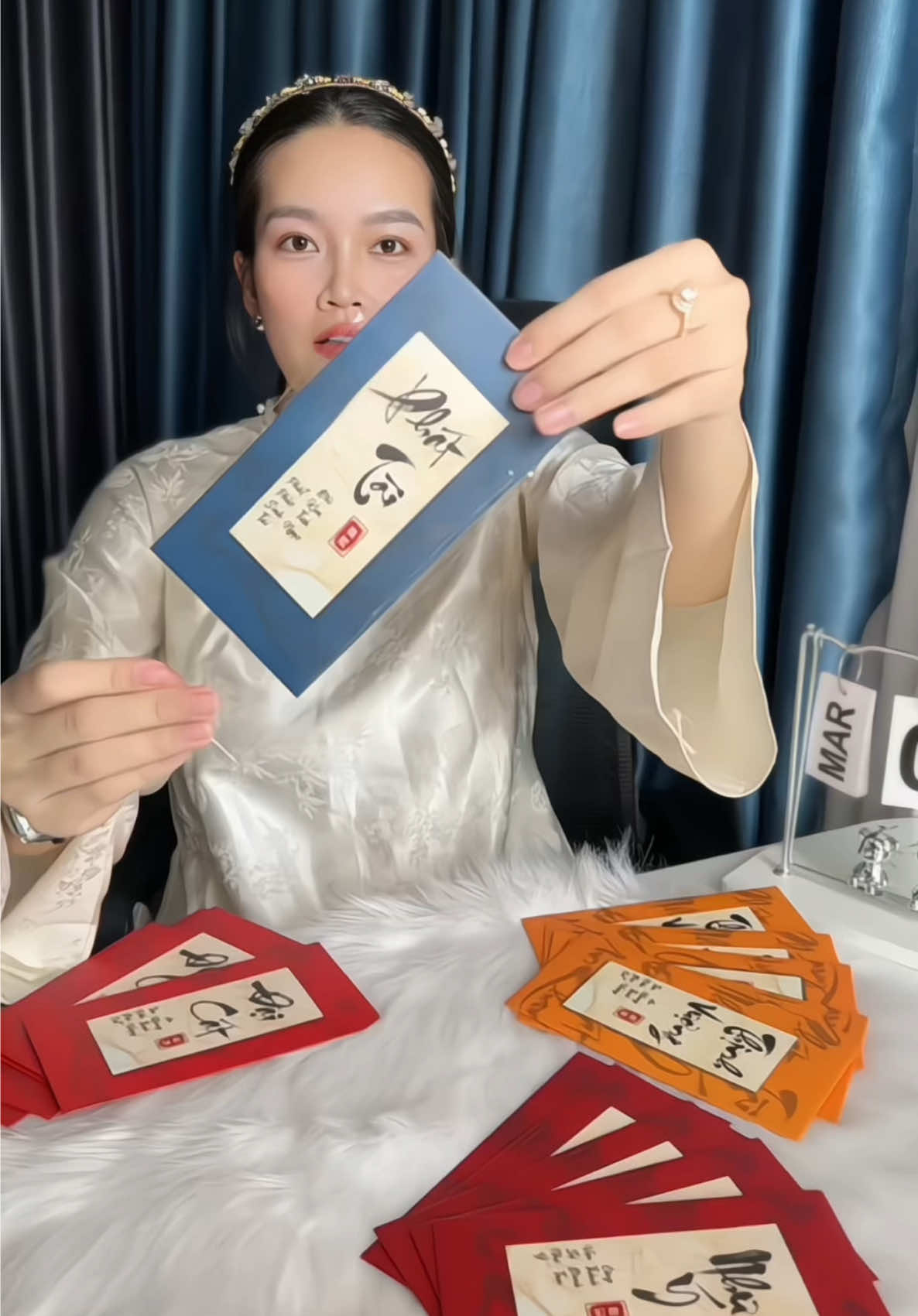 Bao lì xì Tết Bính Ngọ 2026 