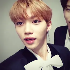 debut felix holds my hearts #leefelix #felix #straykids #felixedit #kpopfyp @Stray Kids