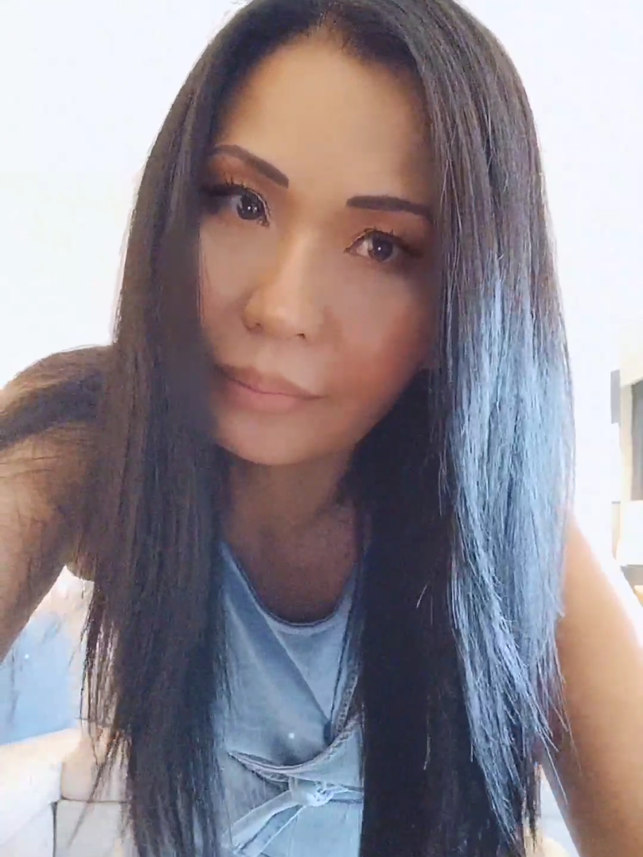 #trendsounds #tiktoktrend #denimjumpsuit #fashionnova 