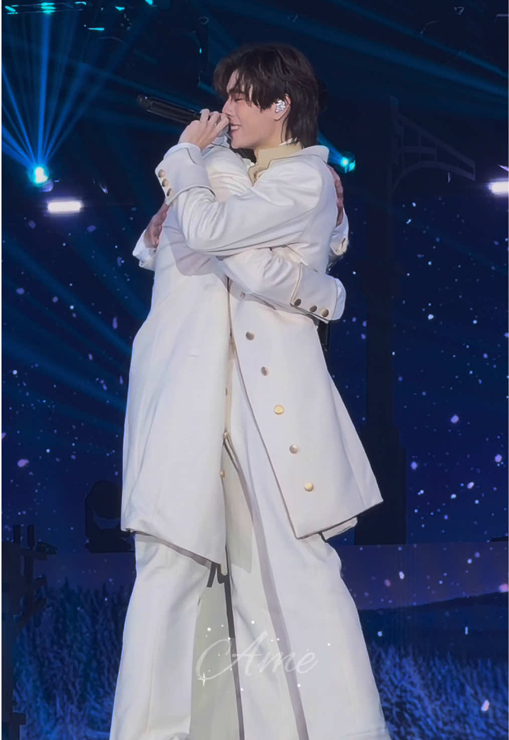 Soulmate - Dịu dàng như việc hai linh hồn tìm thấy nhau đúng lúc... #ppnaravit #phuwintang #pondphuwin #pondphuwinfancon 