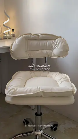 soft cushion office chair 🤍✨ #officechair #softcushion #swivelchair 