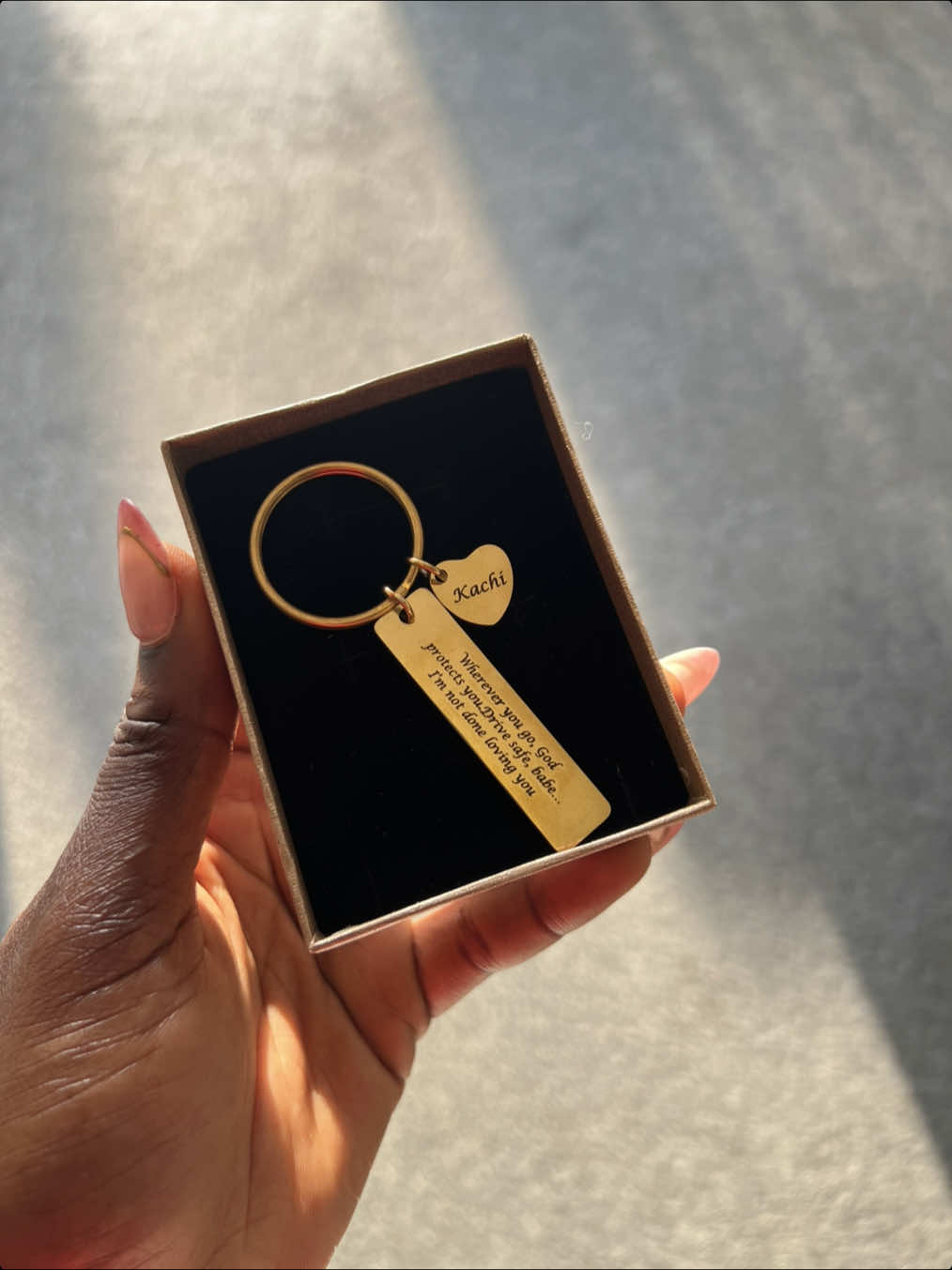 #giftideas  #customizedgifts  #personalizedgifts  #uniquegiftideas 