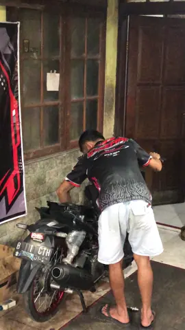 takut di kira sound orang 😁😁@banyakcacicu💔 #fyp #4u #support #ciremai_garage #lewatberanda 